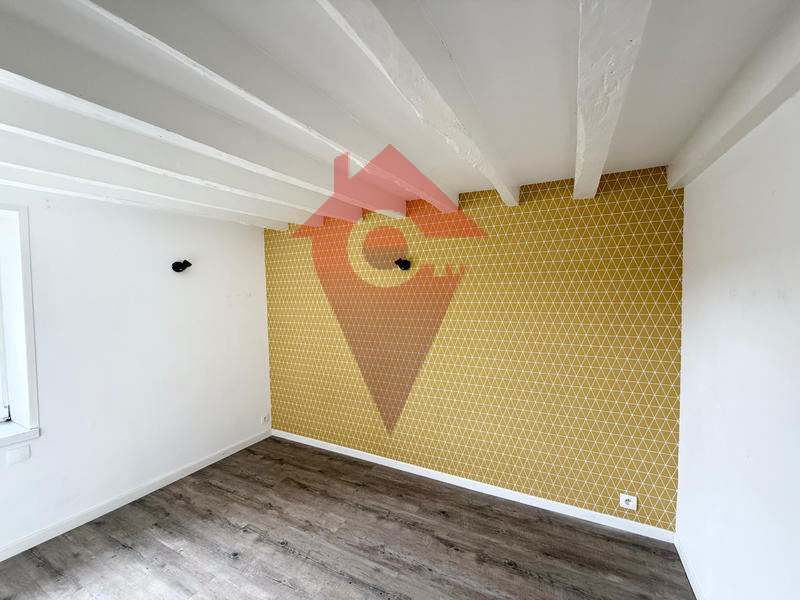 Appartement - 98 m² - 5 pièces