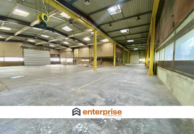 Local d'activité / Entrepôt - 1 535 m²