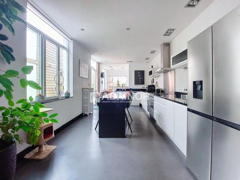 Maison bourgeoise - 163 m² - 7 pièces