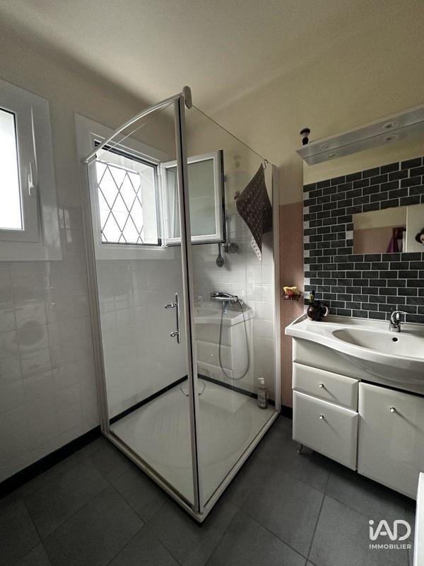 Maison - 145 m² - 8 pièces