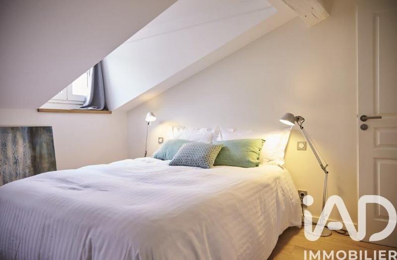 Maison - 240 m² - 6 pièces