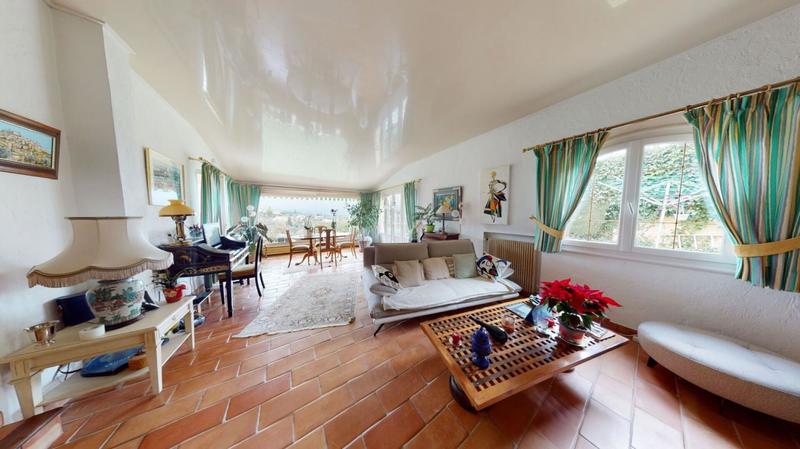 Maison - 162 m² - 5 pièces