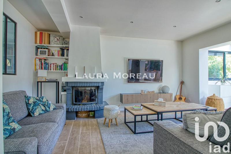 Maison - 133 m² - 8 pièces