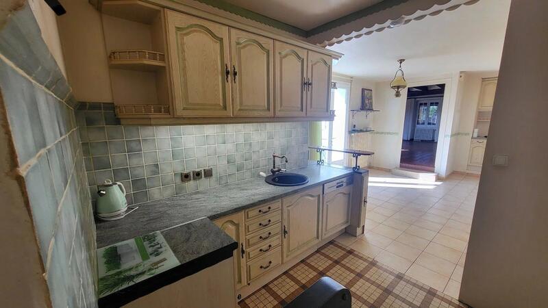 Maison - 145 m² - 7 pièces