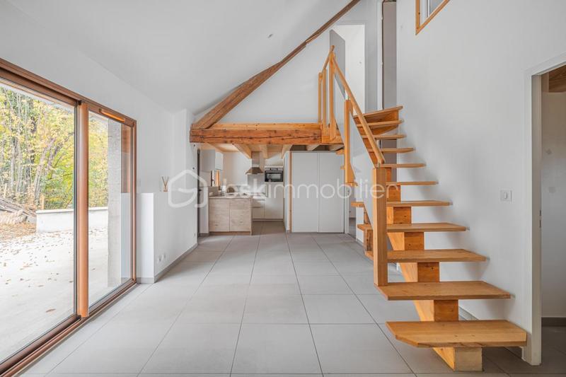 Duplex - 80 m² - 4 pièces