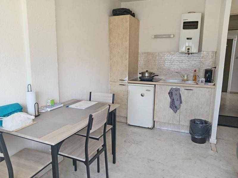 Studio - 18 m² - 1 pièce