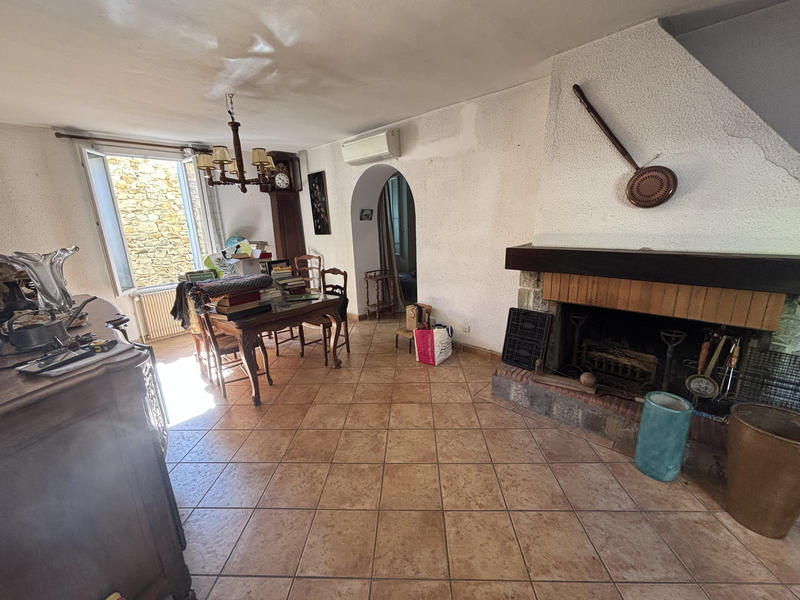 Maison de village - 95 m² - 6 pièces