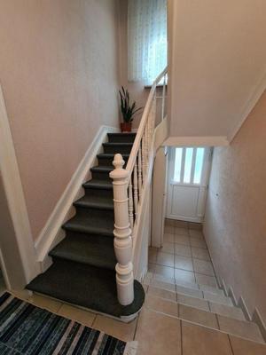 Maison - 145 m² - 9 pièces