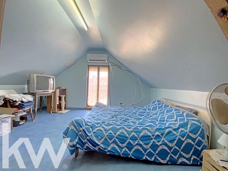 Viager - Maison - 233 m² - 10 pièces