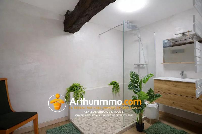 Maison - 258 m² - 10 pièces