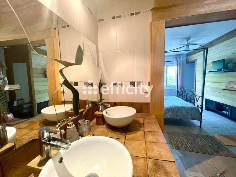 Maison - 155 m² - 6 pièces