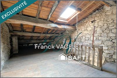 Maison - 77 m² - 3 pièces