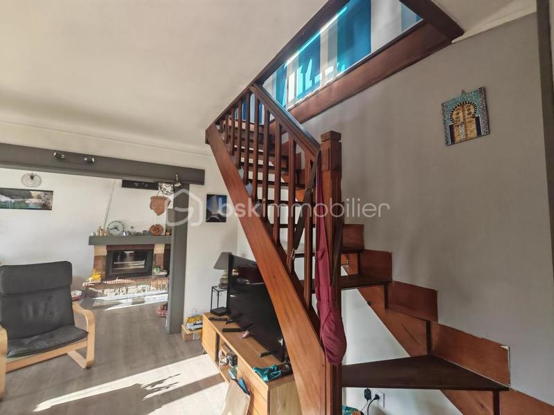 Maison traditionnelle - 101 m² - 6 pièces