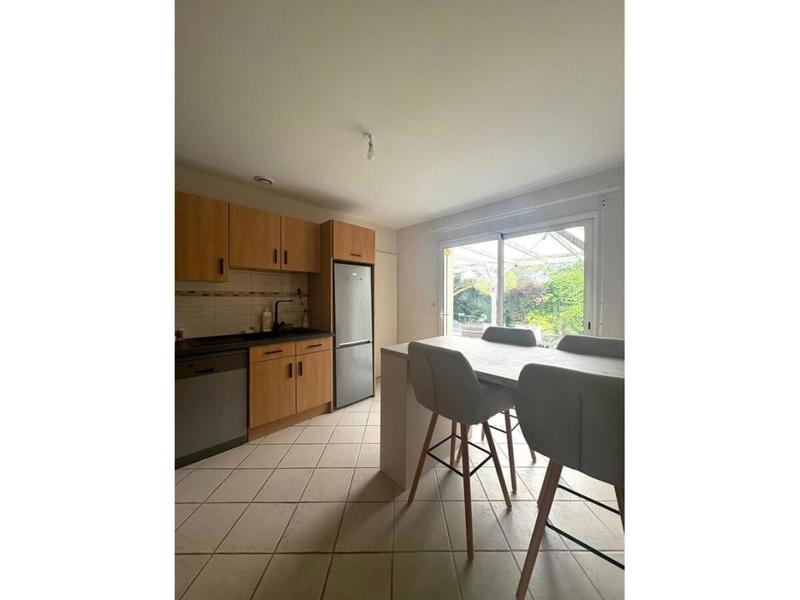 Maison - 160 m² - 8 pièces