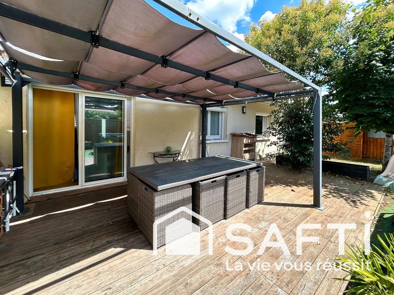 Maison - 146 m² - 8 pièces