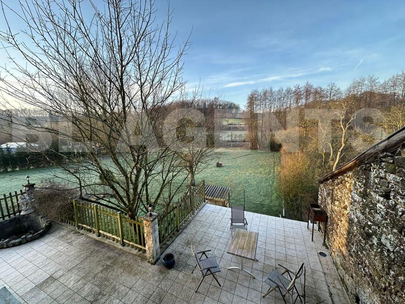 Maison - 182 m² - 5 pièces