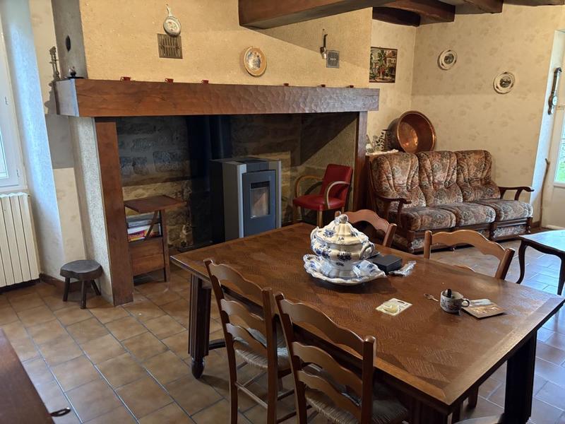 Maison - 197 m² - 7 pièces