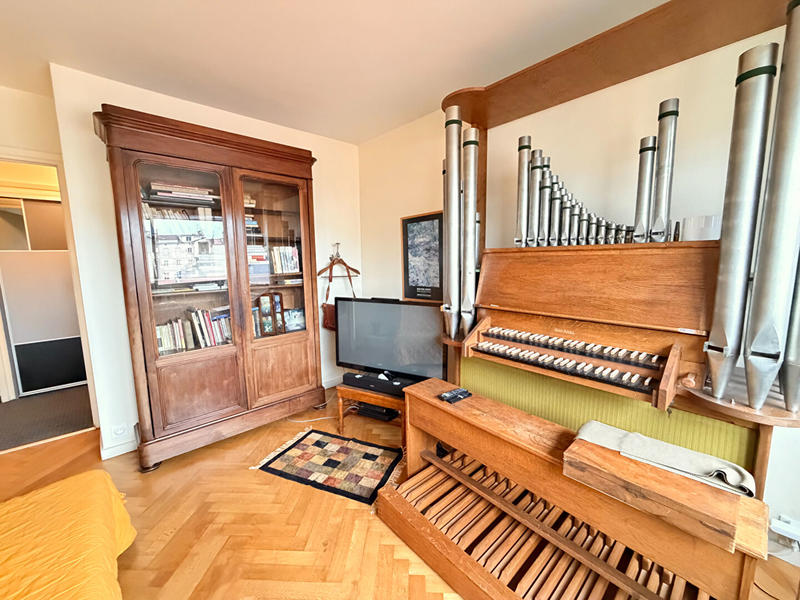 Appartement - 136 m² - 6 pièces