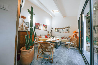 Maison de village - 240 m² - 6 pièces