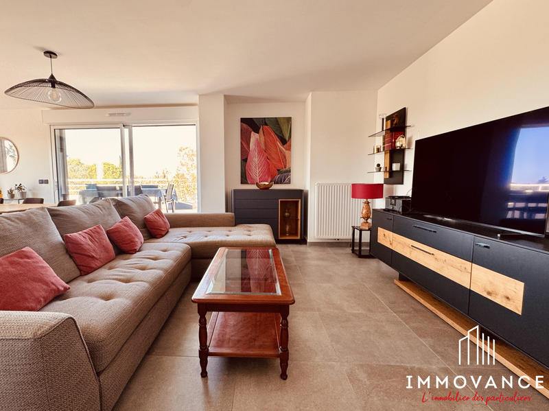 Appartement - 105 m² - 4 pièces