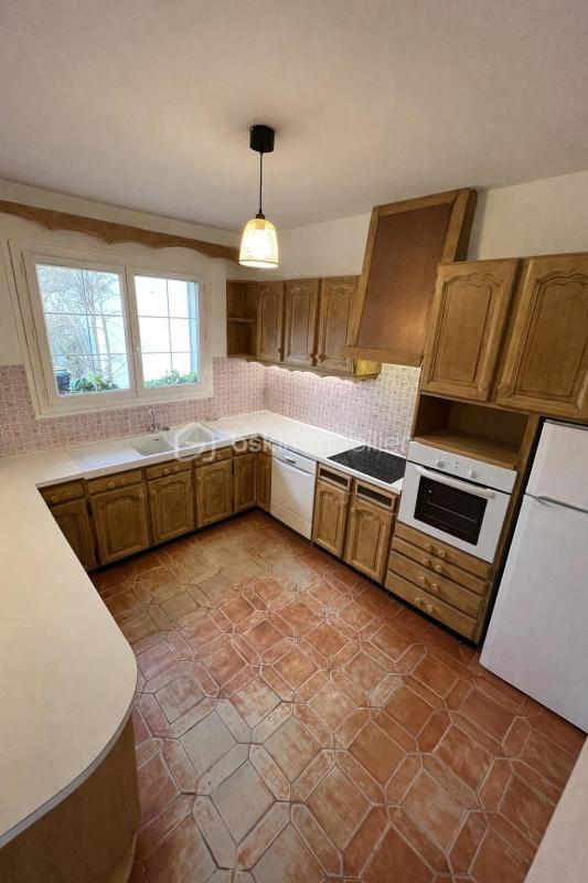 Maison - 170 m² - 8 pièces