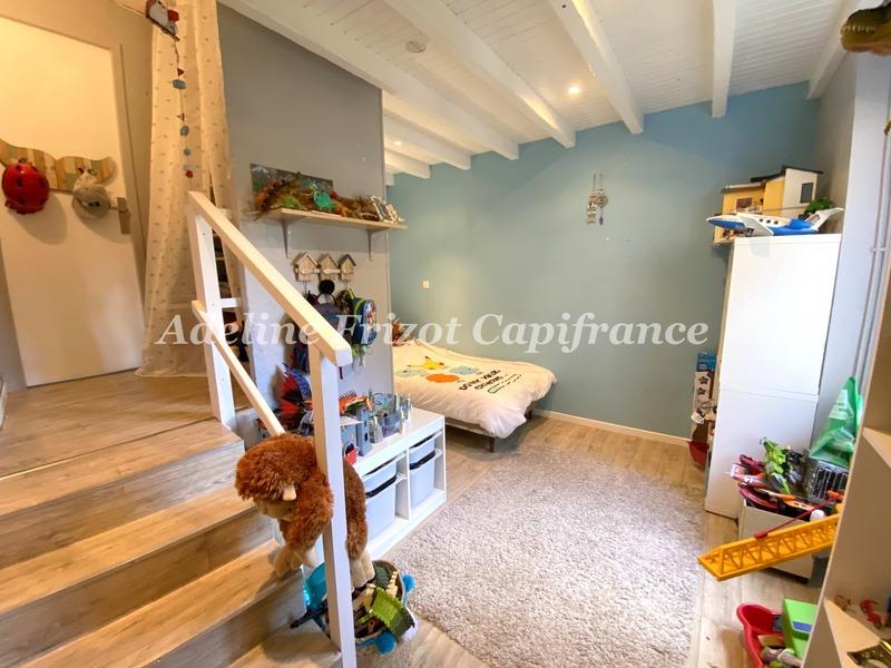 Appartement - 84 m² - 4 pièces