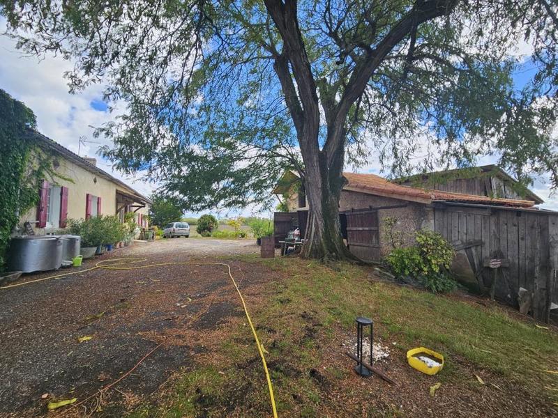 Maison - 195 m² - 7 pièces