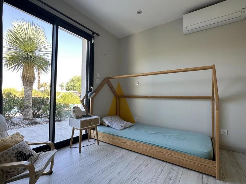 Villa - 186 m² - 13 pièces