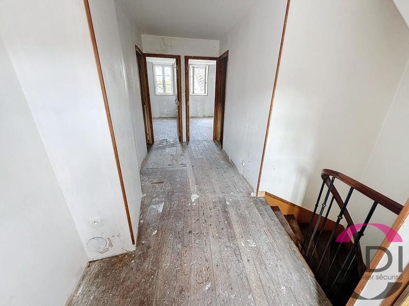 Immeuble - 73 m² - 3 pièces