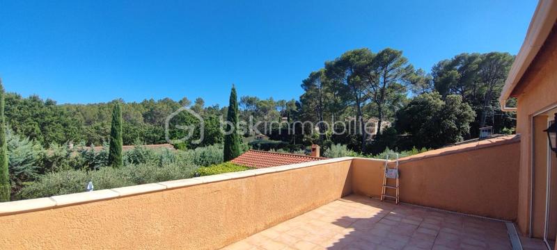 Demeure - 160 m² - 5 pièces