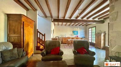 Maison - 204 m² - 8 pièces