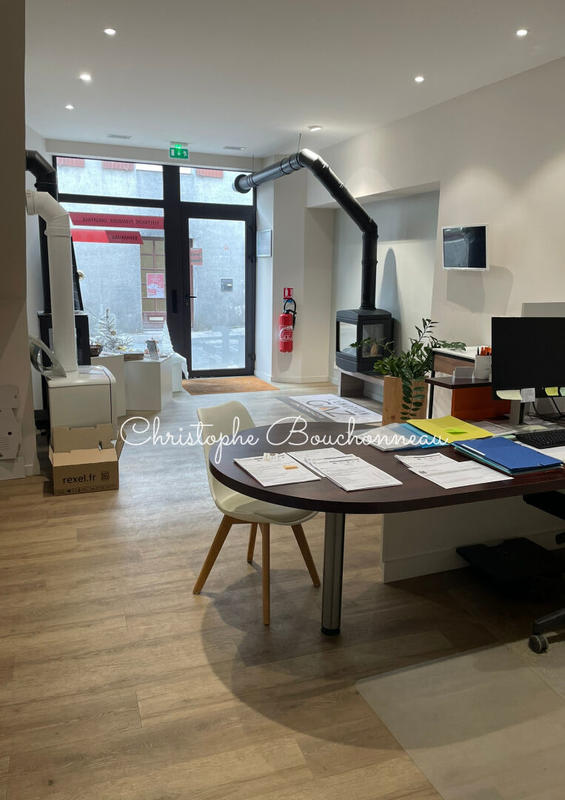 Local commercial - 300 m²