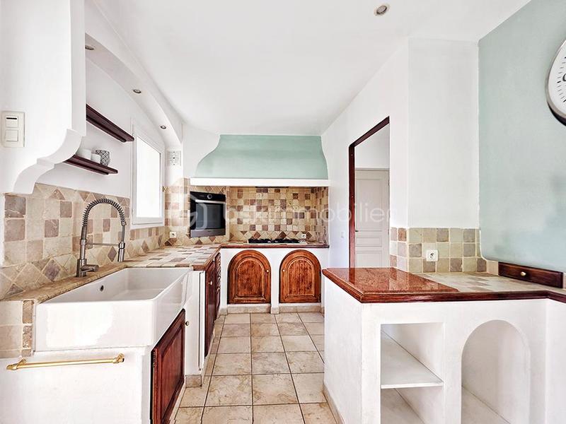 Villa - 157 m² - 7 pièces