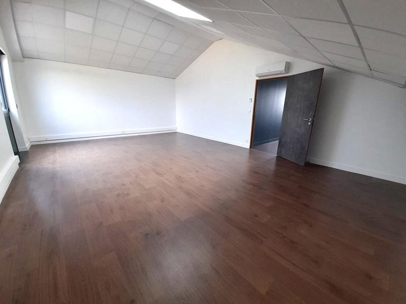 Bureau - 40 m² - 1 pièce