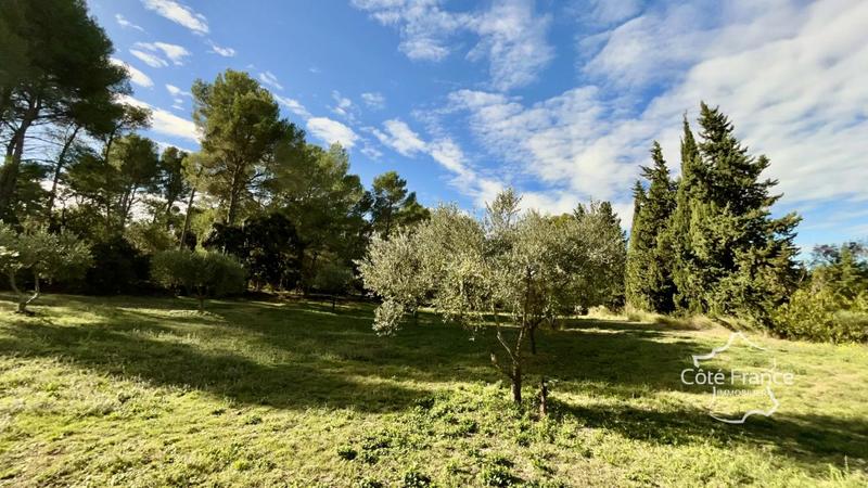 Propriété - 145 m² - 5 pièces