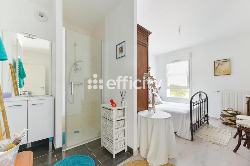 Appartement - 87 m² - 4 pièces