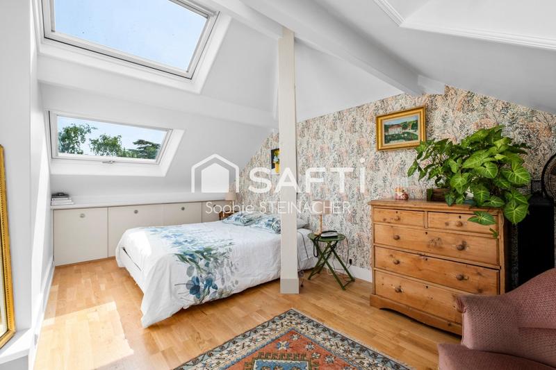 Maison - 192 m² - 7 pièces