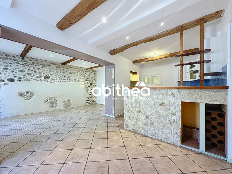 Appartement - 84 m² - 3 pièces