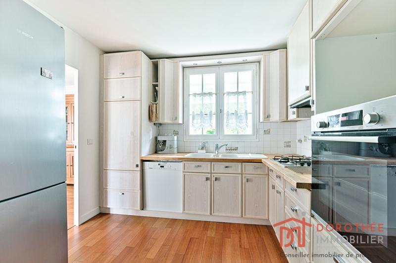 Maison - 176 m² - 7 pièces