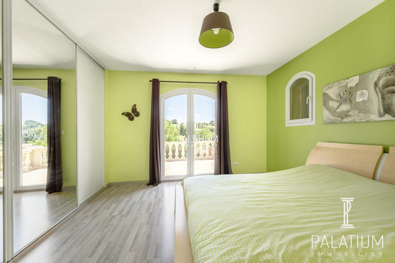 Villa - 152 m² - 5 pièces