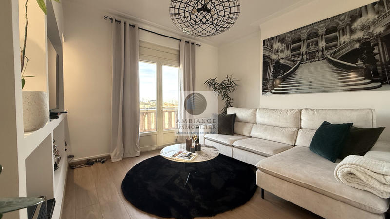 Appartement - 79 m² - 5 pièces