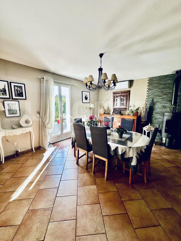 Maison - 110 m² - 5 pièces