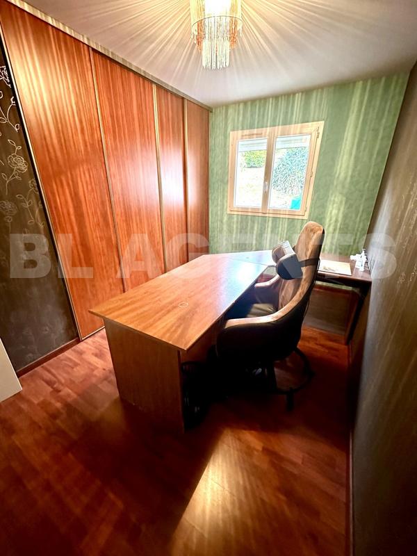 Villa - 163 m² - 6 pièces