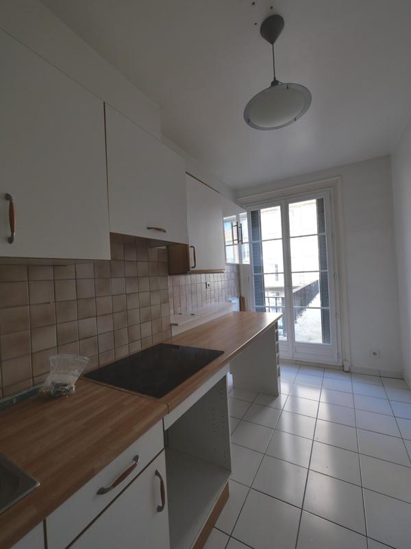 Appartement - 126 m² - 6 pièces