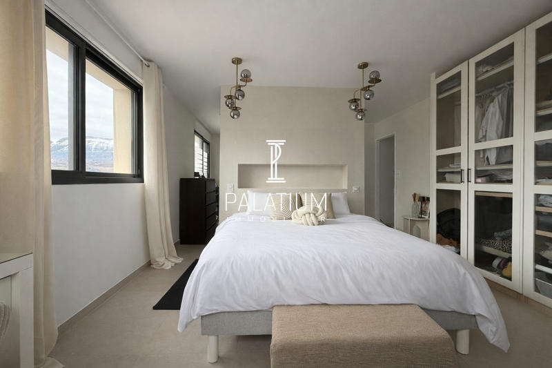 Duplex - 130 m² - 4 pièces