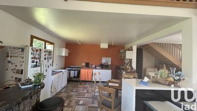 Maison - 145 m² - 5 pièces