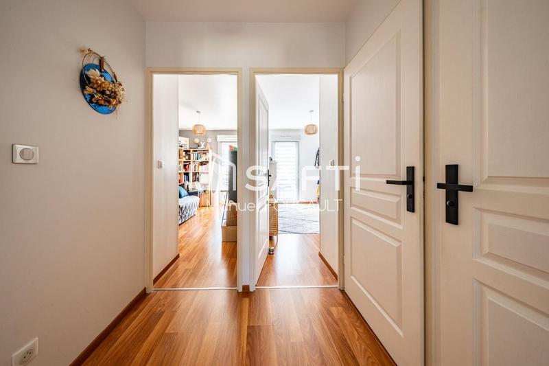 Appartement - 82 m² - 4 pièces