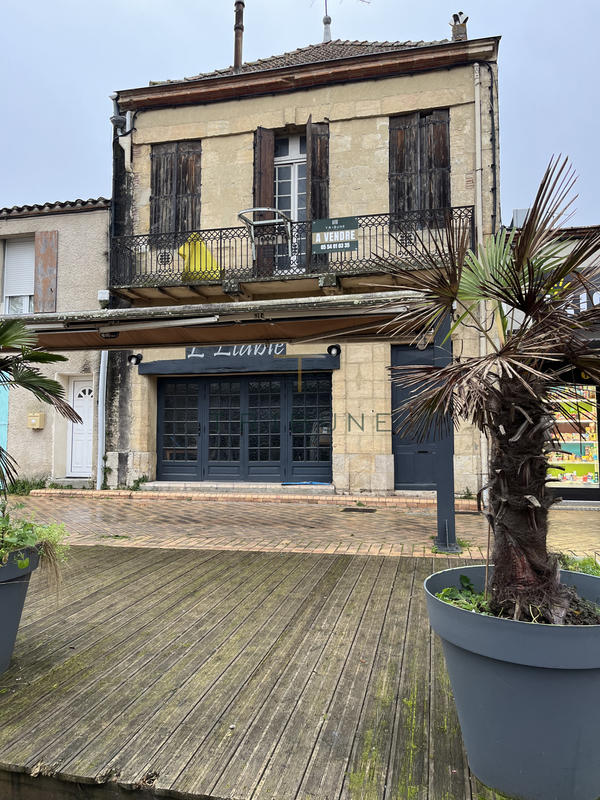 Immeuble - 250 m² - 5 pièces