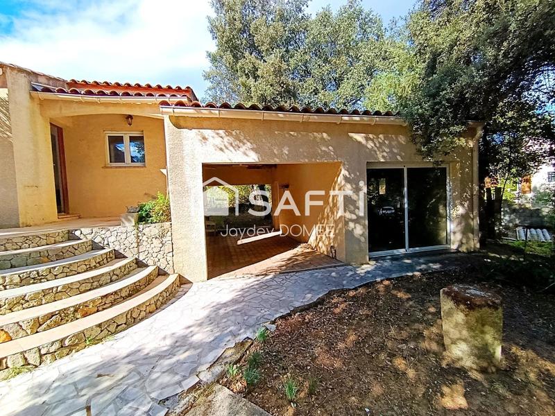 Maison - 95 m² - 5 pièces