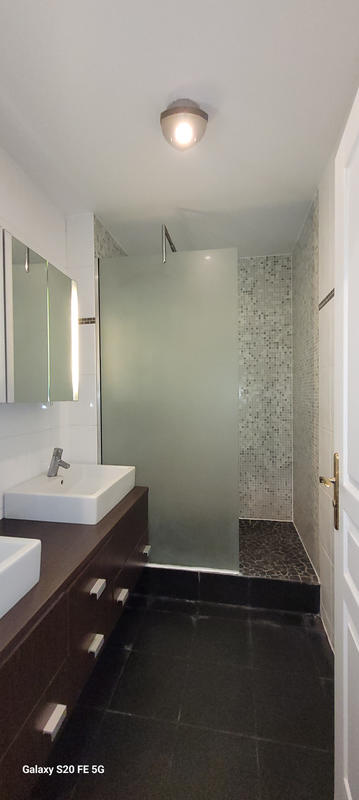 Maison - 102 m² - 4 pièces